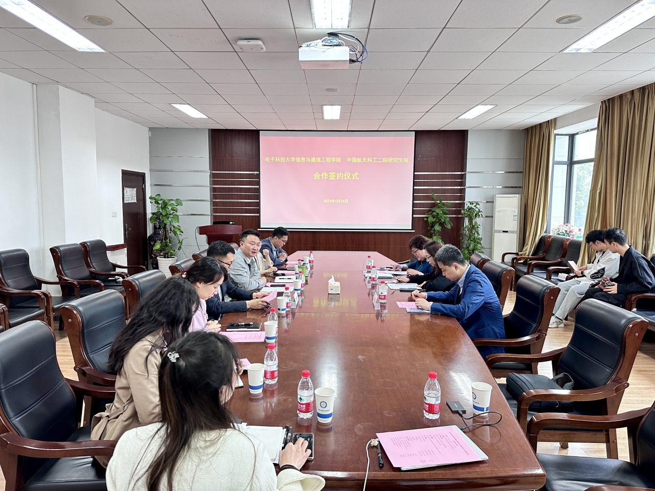 信通学院与航天科工二院联动共建 探索人才培养新模式