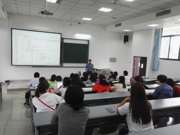 教务处举行2018年本科教务工作首期培训