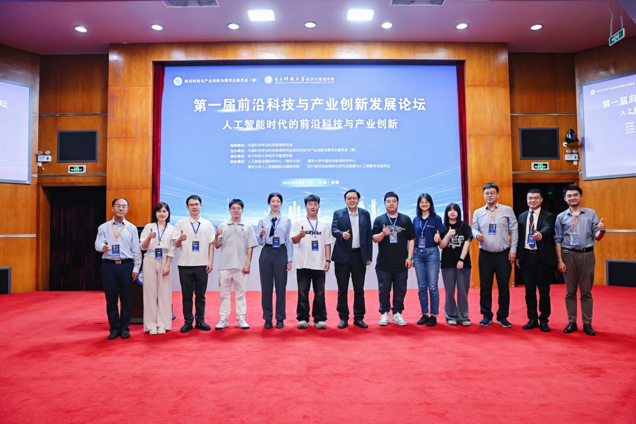 10D56DA1A1CFF5BE3D79460701A_5C9537F2_5AD