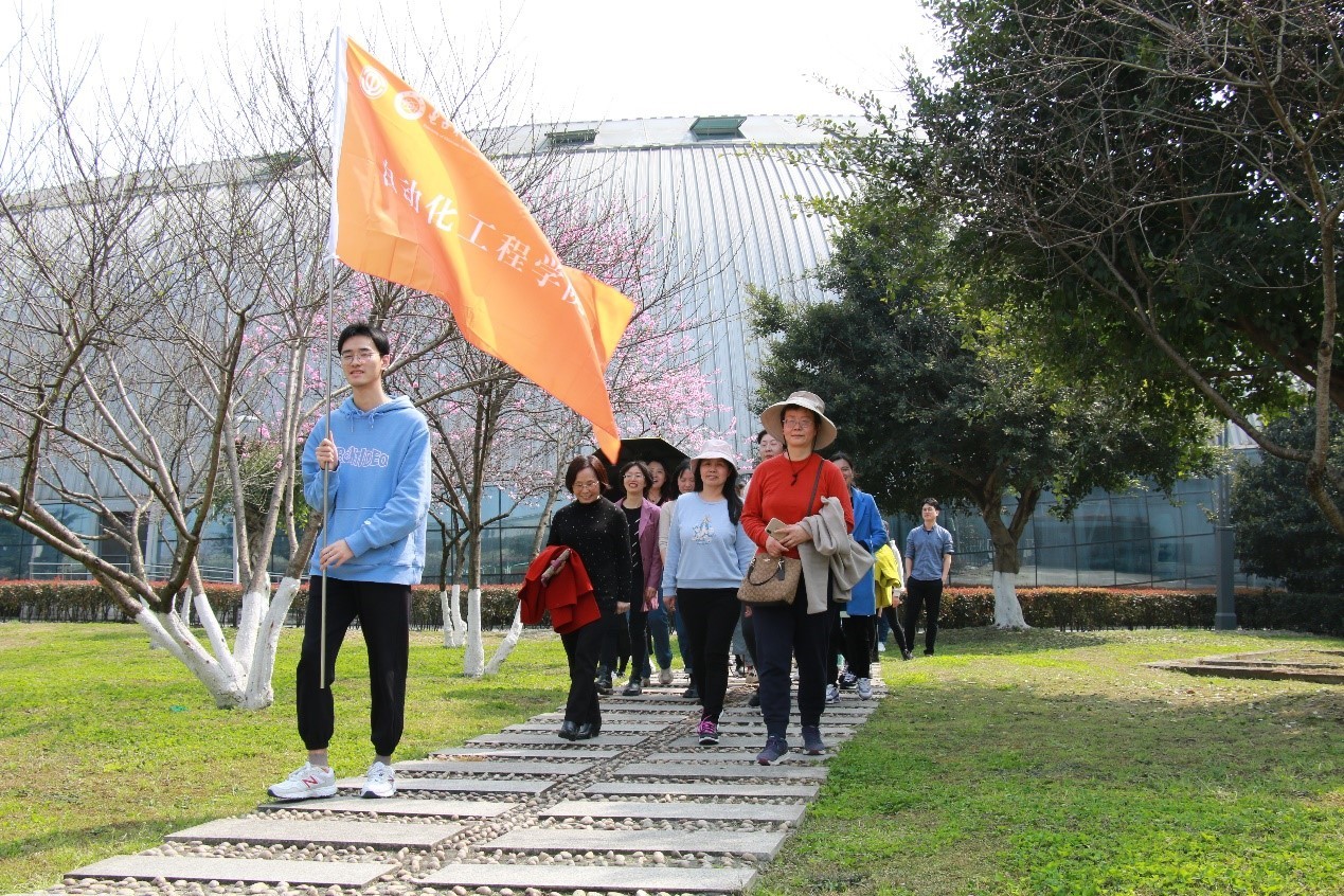 f43772d5d4c781c73d4f077be6309f61_504c7.j