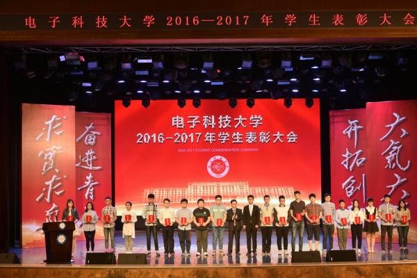 heying0004.JPG f4799723e8f1a1749c77b8c2742f8a3b.jpg