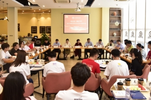 【毕业季】学校举行2024届优秀毕业生党员代表座谈会