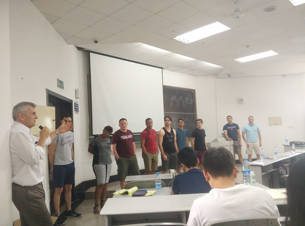 IEEE会士 Robert Dudley Nevels做客名师讲堂