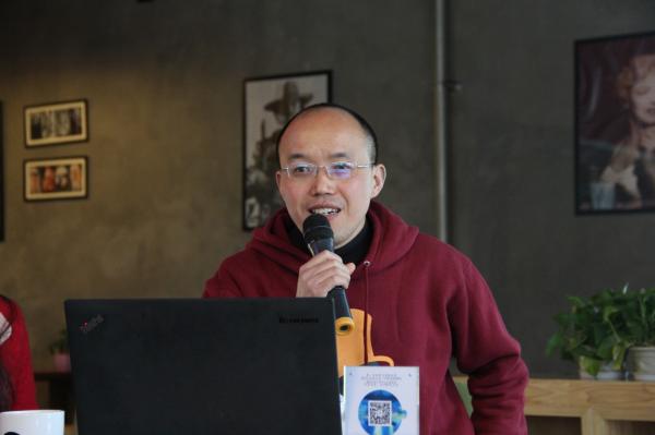 【成电下午茶】黄健教授畅谈IT领域新趋势