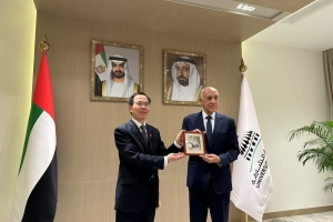 校长胡俊率团访问沙特和阿联酋