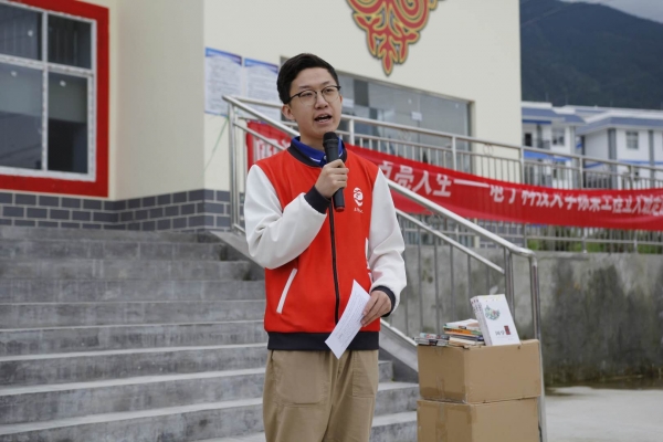 ee7108f4296e76bd517f2b5ab826d0b.jpg ee7108f4296e76bd517f2b5ab826d0b.jpg