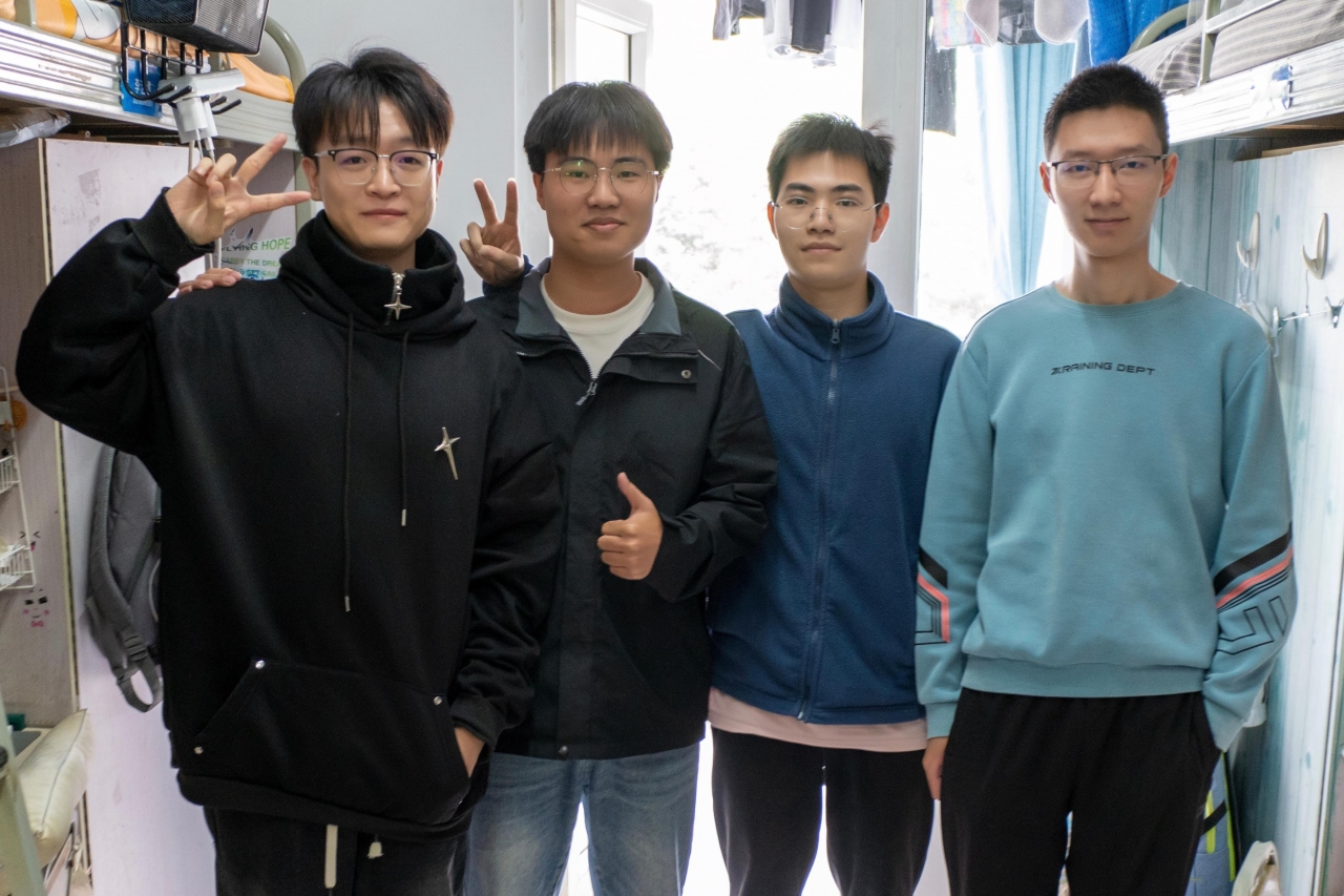 1107.8.jpg 1107.8.jpg