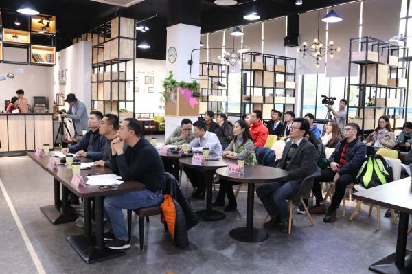 第六届“东升杯”国际创业大赛暨第三届中关村人才创客大赛在我校举行