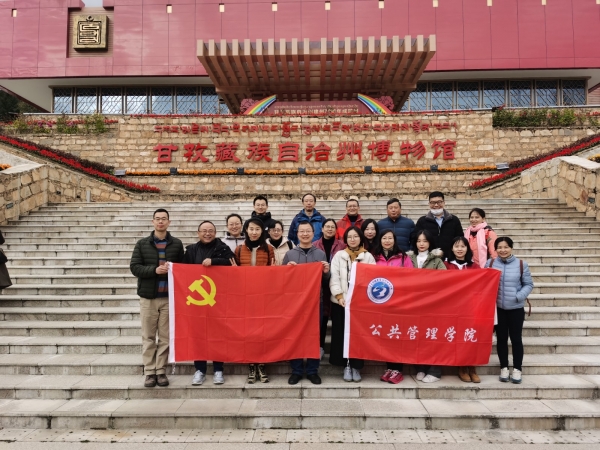 微信图片_20201018183931.jpg f81cb38b567417d35d734f252201fd3f_2e7d1.j