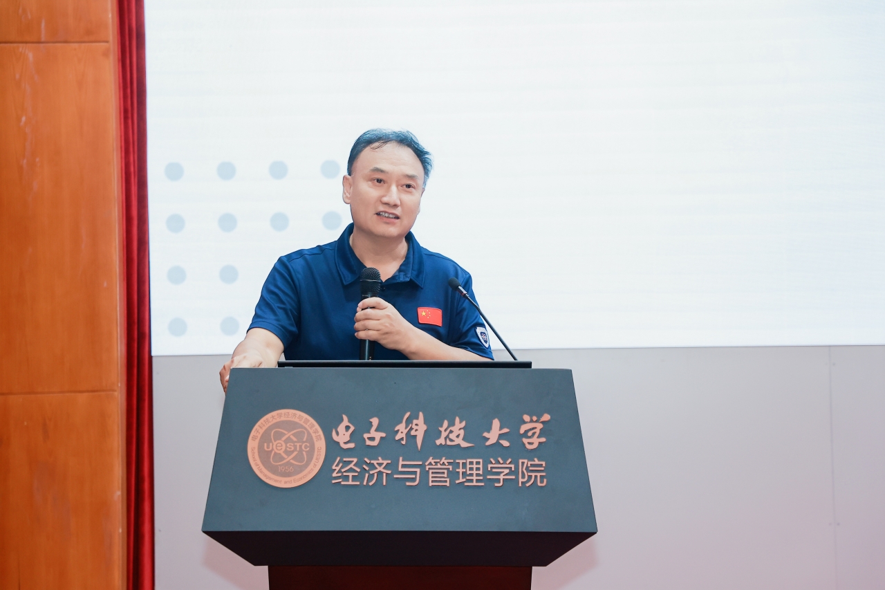 XIAO7297.JPG XIAO7297.JPG