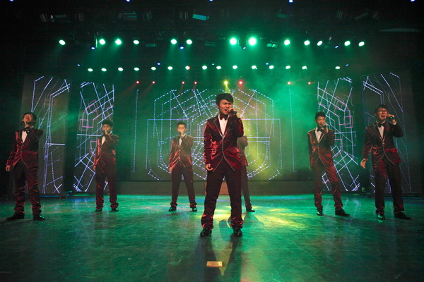 晚会0012.jpg f919668f9c5cfe4dd97fc1821e342b5d.jpg