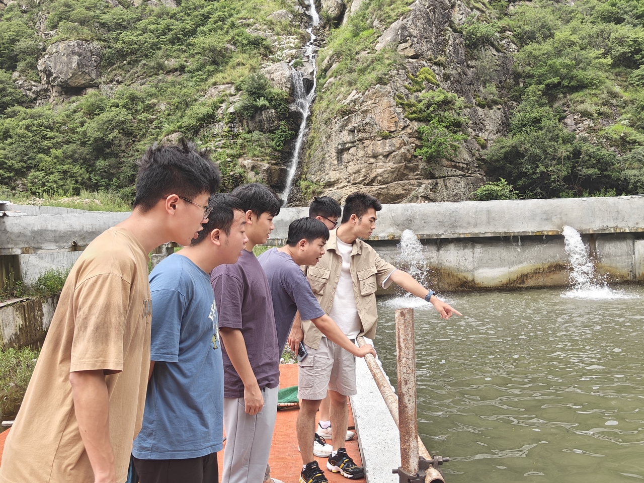 【实践】计算机（网安）学院赴康定市开展“人工智能 赋能乡村”主题社会实践