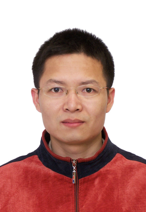 数学学院陈小杰教授在国际权威期刊发表系列论文