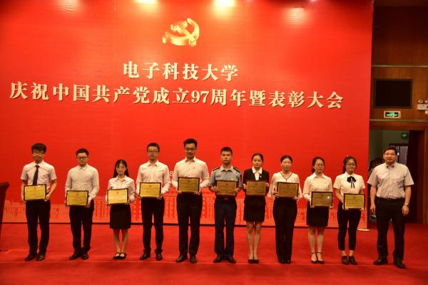 _DSC9606.JPG fa6cf4151ae1e5129b5e526d15fd0d26.jpg