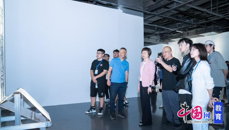 118117179_ea0c39e6-0b4c-40f8-a89f-006364