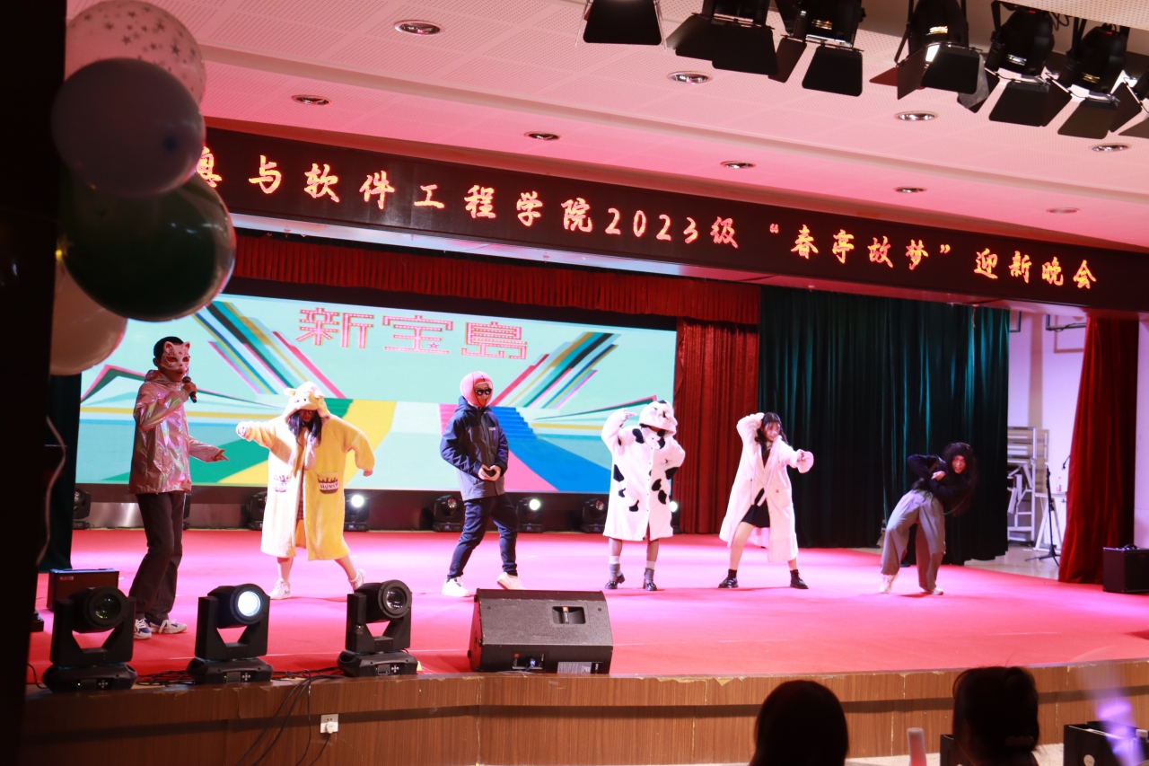 AB3CE25B3ED1DDD9F12C49B5E1C_F249639D_754