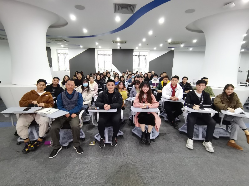 研究生“骨干培养鲲鹏计划”稳步推进各项培养计划