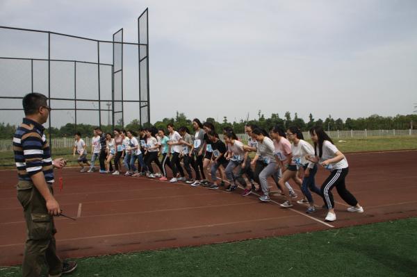 fdab3dc440c5449edcd69cd846325e12.jpg