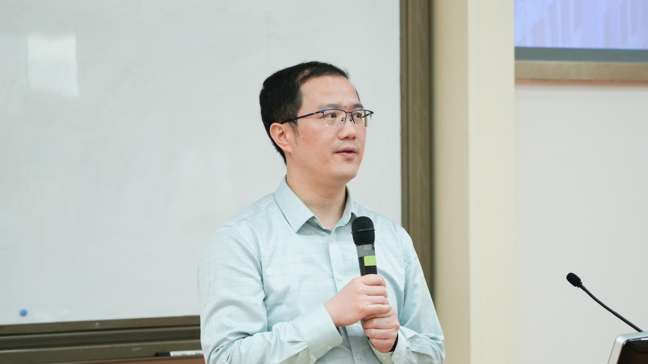 F4BE22A31A57A1D84B1F63108A6_1EBCDCCF_CC1