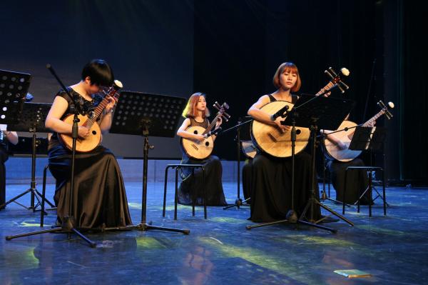 IMG_8300.jpg 05aa3caa44d5b527c3f25f13ef92a7dd.jpg