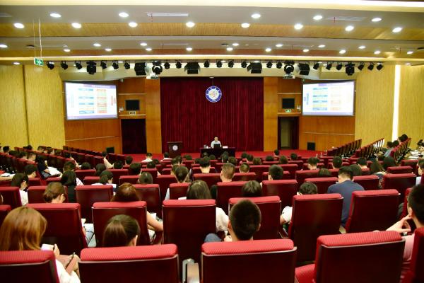 培训1.jpg 培训1.jpg