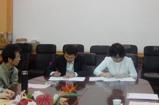 QQ截图20141014135725.jpg 1413266544631489.jpg