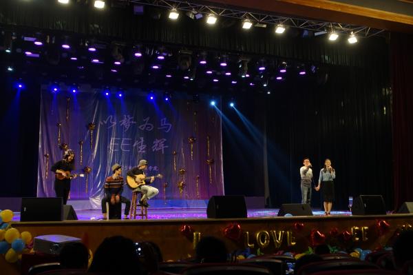 DSC00585.JPG DSC00585.JPG