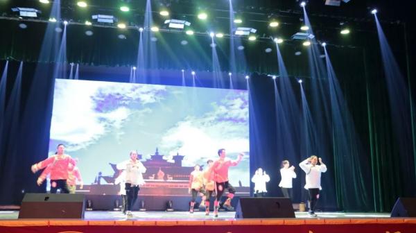 第九届舞蹈大赛10.jpg 3079688160be9a0bd08239beccb07822.jpg