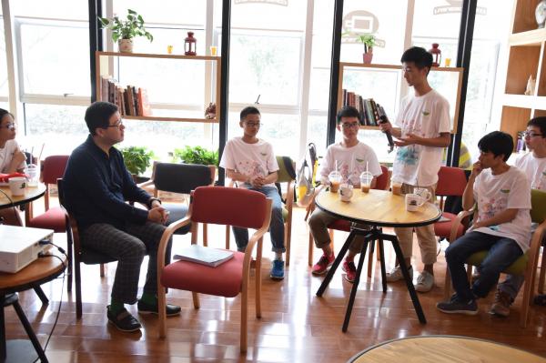 DSC_0758.JPG DSC_0758.JPG