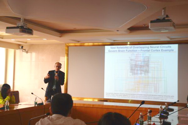诺贝尔奖得主Thomas Südhof教授做客名师讲堂.jpg