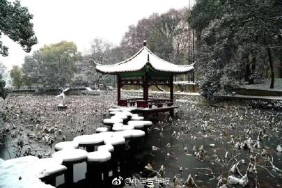 777.jpg 3da82985a763ab5c7730bc9aa3dc480e.jpg