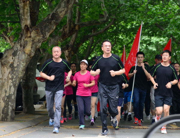 沙河1.JPG 473d951b7ec5489e52b322f99d30791a.jpg