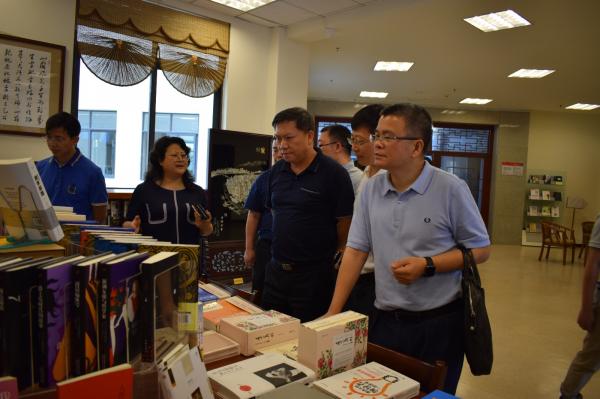 DSC_0291.JPG 5dfd219e45c586136fbc35c05d28737a.jpg