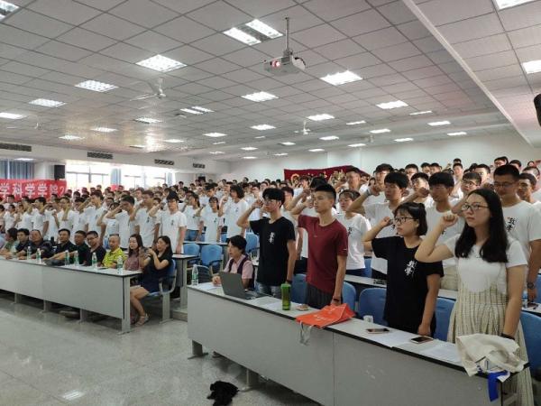 4.jpg 659b71983ed0325464ef9f72f7a641db.jpg