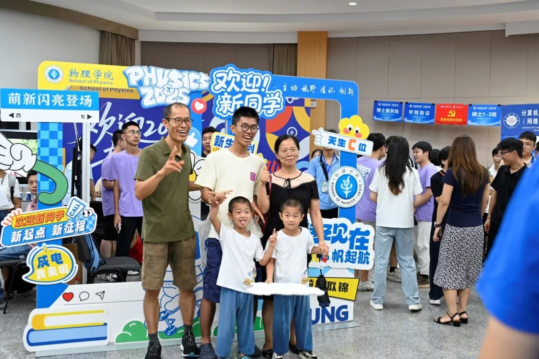 40.jpg 734f641c71601678e73ed16bedf0bc5b.jpg