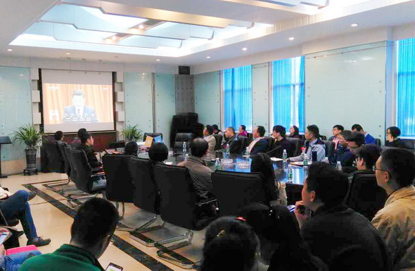 190015.jpg 7a7558534879c5785d268dbb750a9b74.jpg