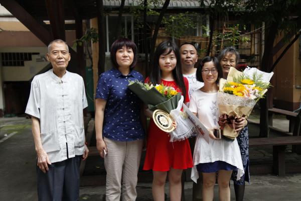 _MG_9690_缩小大小.JPG 80f2957b1c514f80424cdd0ada5917b4.jpg