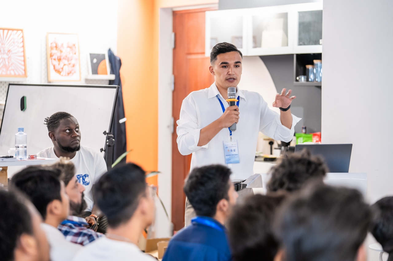 82ad87d75b0b0d003e9912f9c461f672_8a581.j