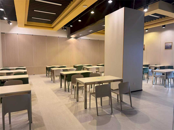 8bdd0e7e3c815700f7086a1639145a2d_f0ea1.j