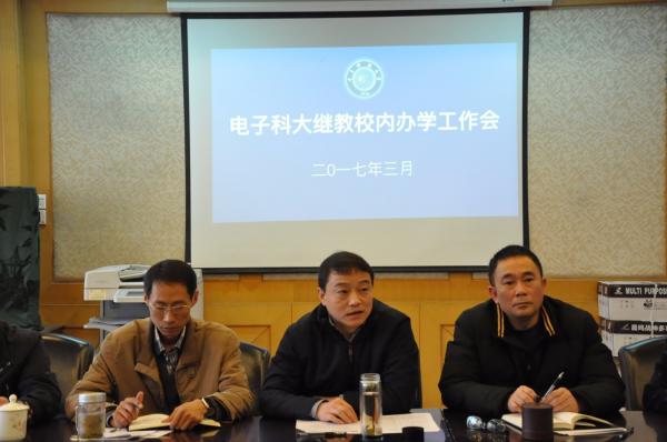 DSC_0092.JPG 8bf11c84ecbe230d0d5efcea784b6569.jpg