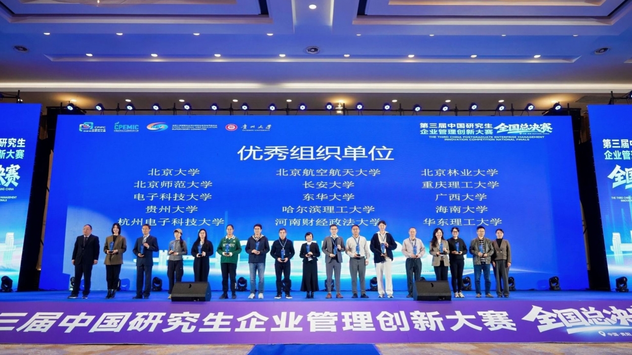 0653AA5CDEC12716D05E94D2D1E_D9185A80_494