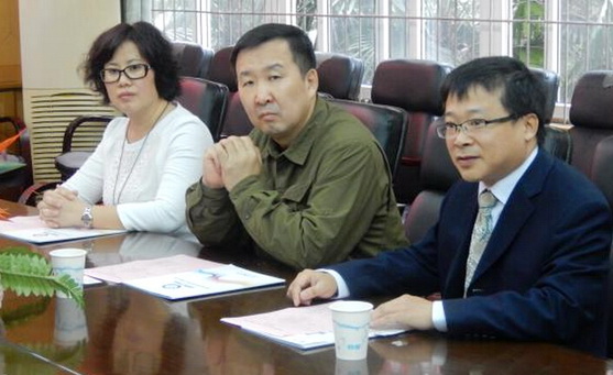 QQ截图20141014135823.jpg 1413266544426958.jpg