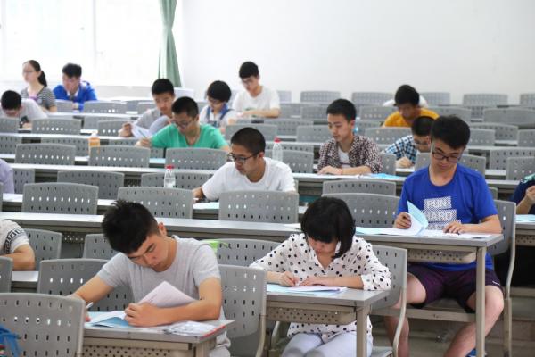 Zizhao-1839.jpg 9cd76904664e84890cfe3997d1fa8188.jpg