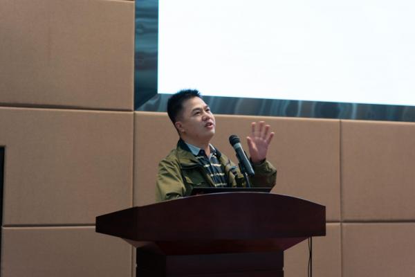 724B9ECB175355C4E4D04E6195A_402635F9_19F 724B9ECB175355C4E4D04E6195A_402635F9_19F