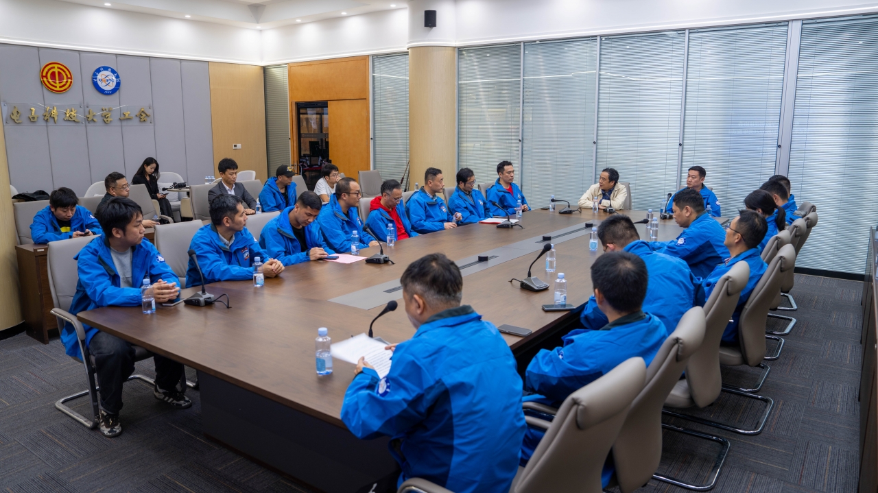 a93bf3934207e67462c62ef925eb4129_97ba9.j