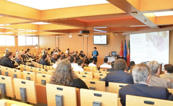 讲座1.jpg abbaa0f381b90b97625312ac7bb4ddd1.jpg