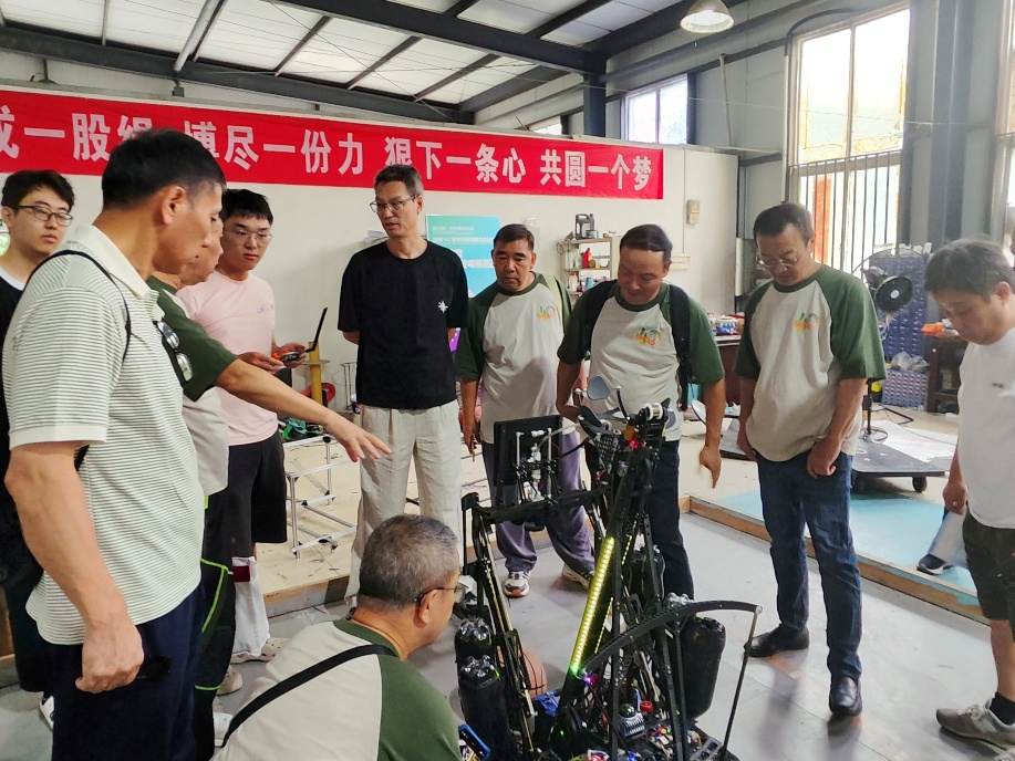 afd377d9a22bd07dc3132df08fc7dc8b_6de89.p