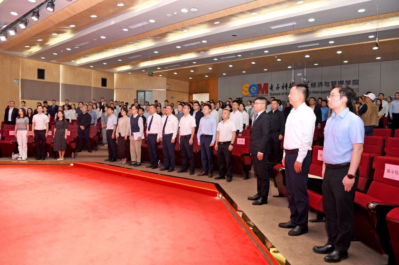 DC7AC3D28ED6E3E99B8A367A594_260023C5_5F6