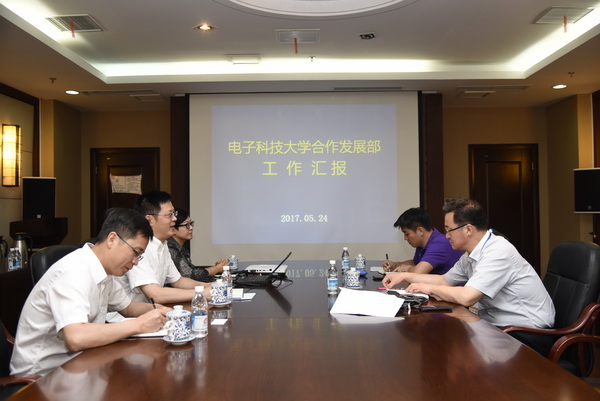 002刘华东_缩小大小.JPG c0ac655463c9849a119f77b1d6cf4071.jpg