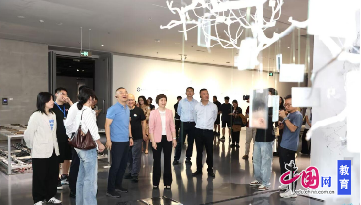 118117179_ec7111d7-de0e-49dd-b32b-6990f0